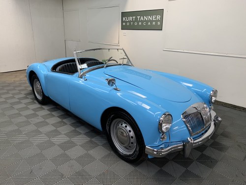 1956 MGA 1500 roadster. Turquoise blue For Sale