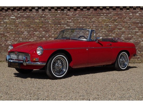 1966 MG B Roadster Full Restoration Great condition throughout For Sale