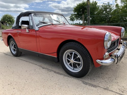 For sale 1973/M MG Midget MkIII 1275cc in Red For Sale