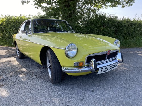 1974 MGB GT Citron Yellow  SOLD