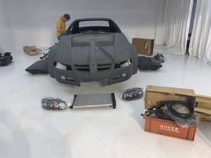 2002 Uniek factory new body MG In vendita