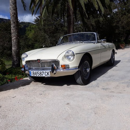 1973 MGB roadster For Sale