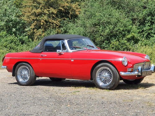 MG B Roadster,1971, Red, Power Steering For Sale