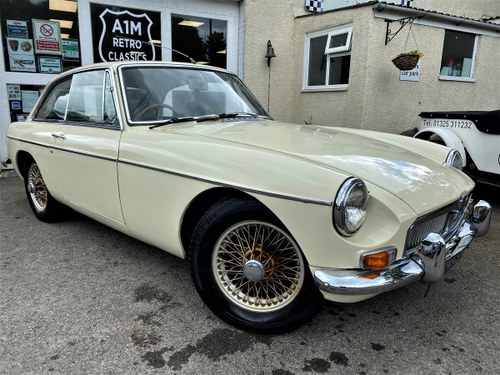 1967 - MG B GT For Sale