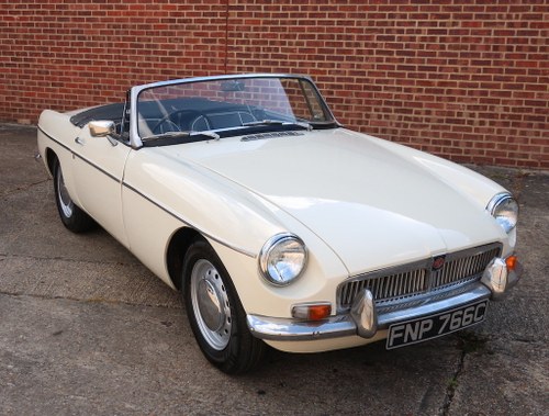 1965 MG B Roadster For Sale