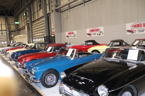 1972 LARGEST STOCK OF CHROME MGB ROADSTERS IN THE UK For Sale