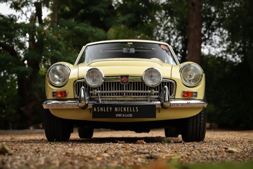 1969 MGC GT -MANUAL + OVERDRIVE, SUPERB CONDITION In vendita