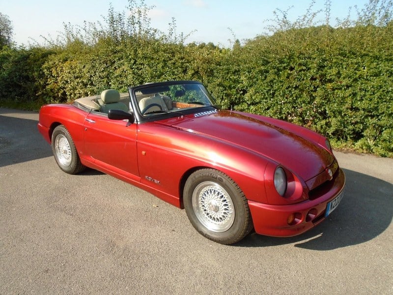 1995 MG RV8