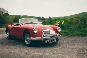 1960 MGA 1600cc Chariot red For Sale