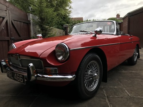 1974 MGB ROADSTER, ABSOLUTELY BEAUTIFUL CLASSIC For Sale