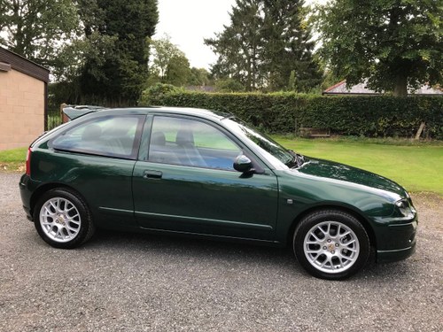 2003 MG ZR IN GREEN JUST 4447 MILES ** CONCOURS SHOW CAR ** VENDIDO