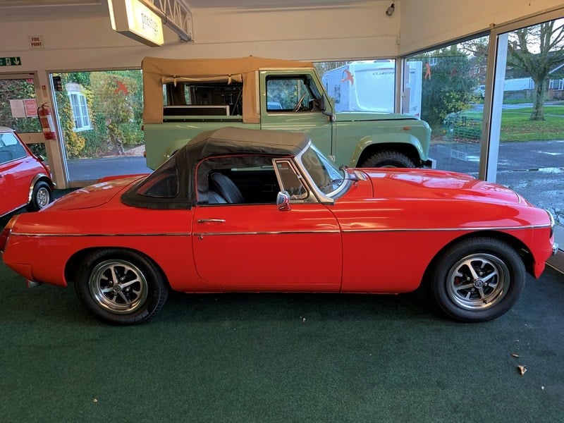 MGB Roadster - Sebring styling - 17000 miles