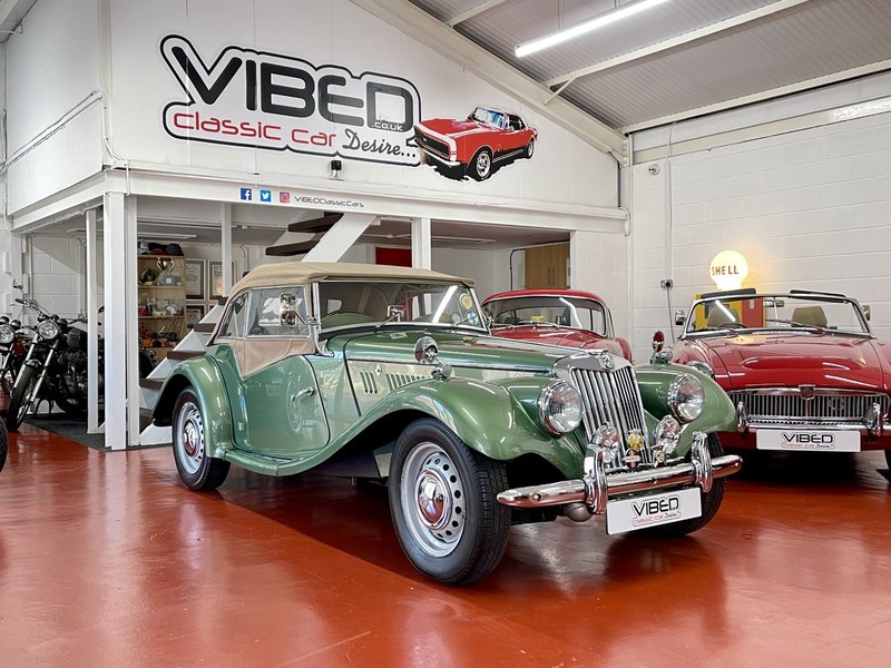 1954 MG TF - 1 1954 MG TF - 1