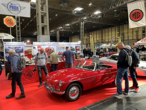 1964 MG B Roadster  For Sale by Auction