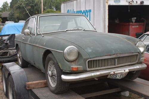 1967 MG MGB-GT – Barn Find & Rare 4spd Overdrive Trans For Sale