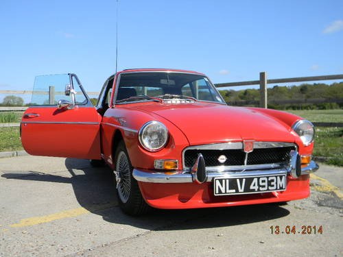 1974 Highly Modified MGB GT club racer/fast road VENDUTO