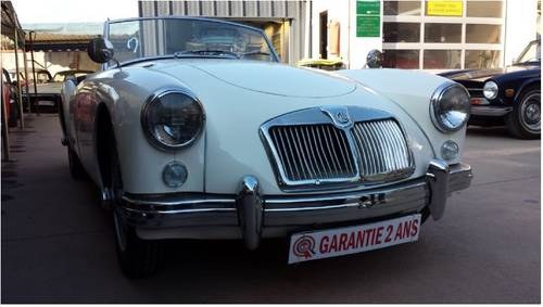 1957 MG MGA Cabriolet LEATHER + WHEELS RAY In vendita