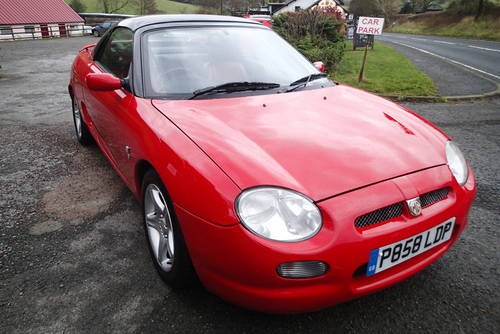 1996 MGF Very LOW Milage (less then 25,000) + Hard Top In vendita
