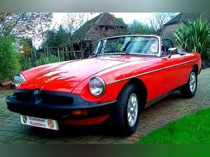 Hire Classic  Car   - Classic MGB Gift Vouchers For Sale (picture 1 of 6)