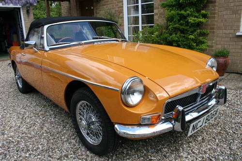 1973 mgb in original bronze yellow, new chrome wires. For Sale