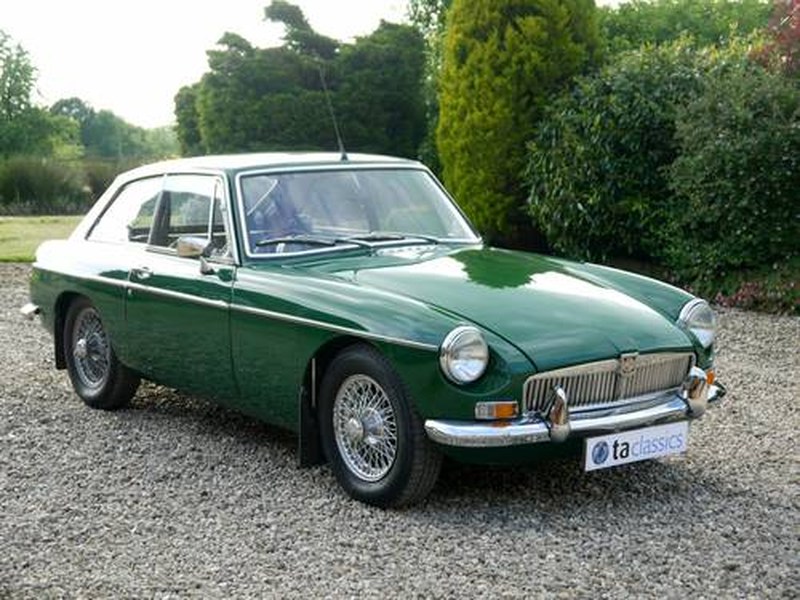 1970 MGB GT Manual / Overdrive. Photographic Restoration.