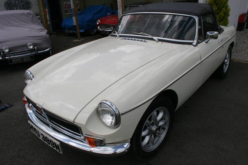 1975 MGB Roadster in leyland white For Sale
