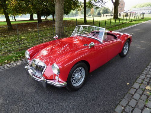 1960 Beautifull red left hand drive MGA series 1 with wire wheels For Sale