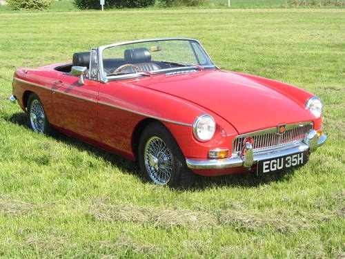 1969 MG B Roadster large history file For Sale In vendita