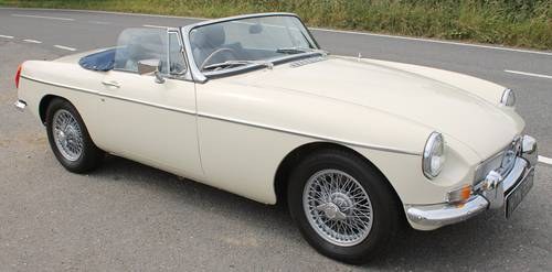 1975 MGB Roadster With Overdrive , CCB Conversion SUPERB SOLD