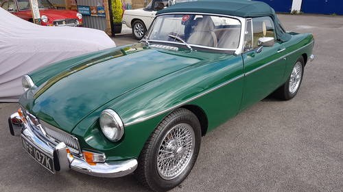 1972 mgb HERITAGE SHELL in BRG SOLD