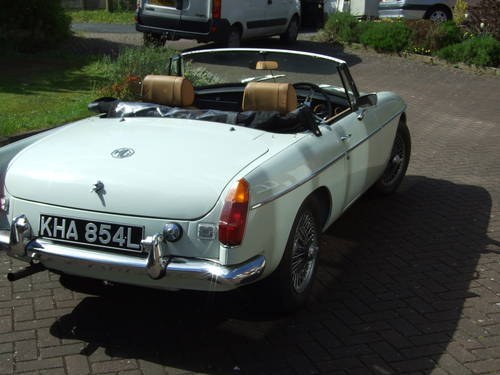 1973 mgb on heritage sell SOLD