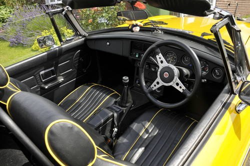 MGB Roadster 1979 inca yellow For Sale