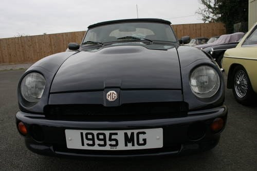 MGR V8 ,Oxford blue, Registration 1995 MG SOLD