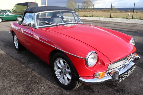 1968 MGB HERITAGE SHELL. Tartan red For Sale