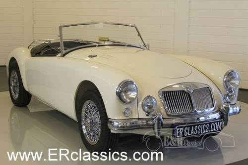 MGA roadster 1957 Old English white  For Sale