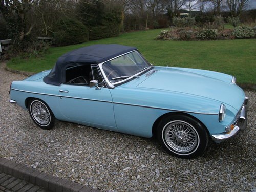 MGB Roadster, 1964, Pull Handle,STUNNING IRIS BLUE For Sale