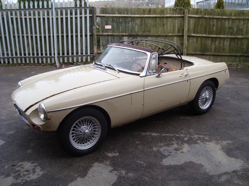 MGB 1800 ROADSTER LHD CONVERTIBLE (1971)SOLID RUST FREE CAR! SOLD