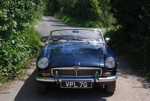1968 MGB Roadster, midnight blue For Sale