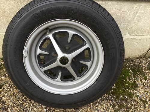 1974 MG midget wheels In vendita
