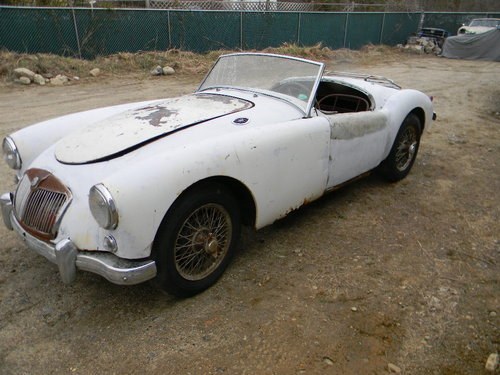 1957 MGA 1500 Roadster to Restore , Free Shipping For Sale