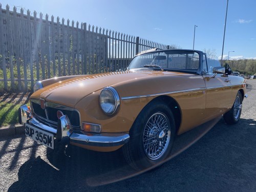1972 MG B Roadster For Sale