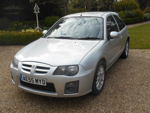 2005 MG ZR 105 2 owners FSH For Sale
