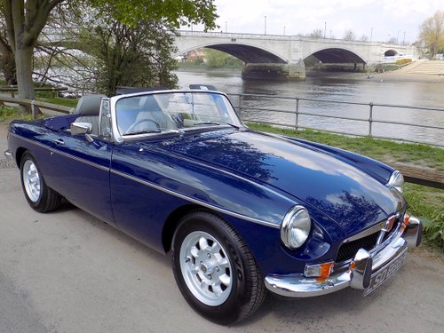 1976 MGB ROADSTER - REBUILT WITH NEW HERITAGE BODY SHELL SOLD