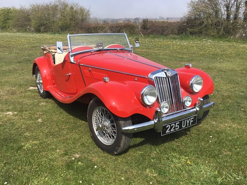 1954 MG-TF Roadster in Concours condition For Sale