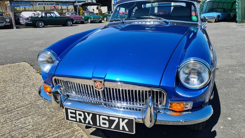1971 MGB HERITAGE SHELL, AUTOGLYM CONCOURS WINNER SOLD