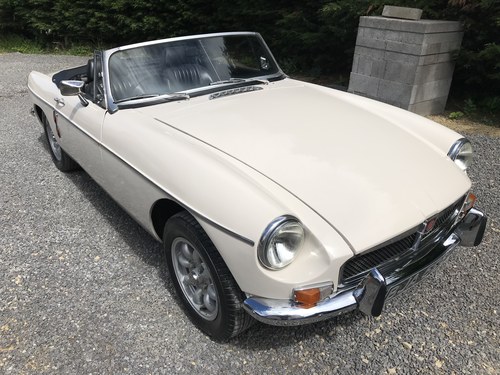 1972 Mgb roadster old english white, stunning classic mgb For Sale