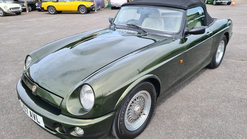 1994 MG RV8 , Show standard condition SOLD