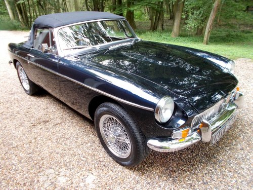 1971 MGB Roadster V8 Heritage Shell Rebuild VENDU