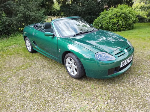 2002 Stunning Le Mans green with cream & black interior For Sale