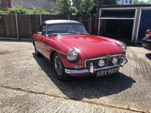 1970 MGB Roadster in tartan red with overdrive For Sale